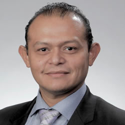 Dr. Ricardo Guillermo Yáñez